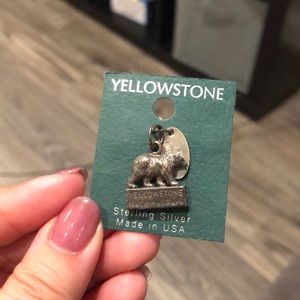 Yellow stone charm ✨